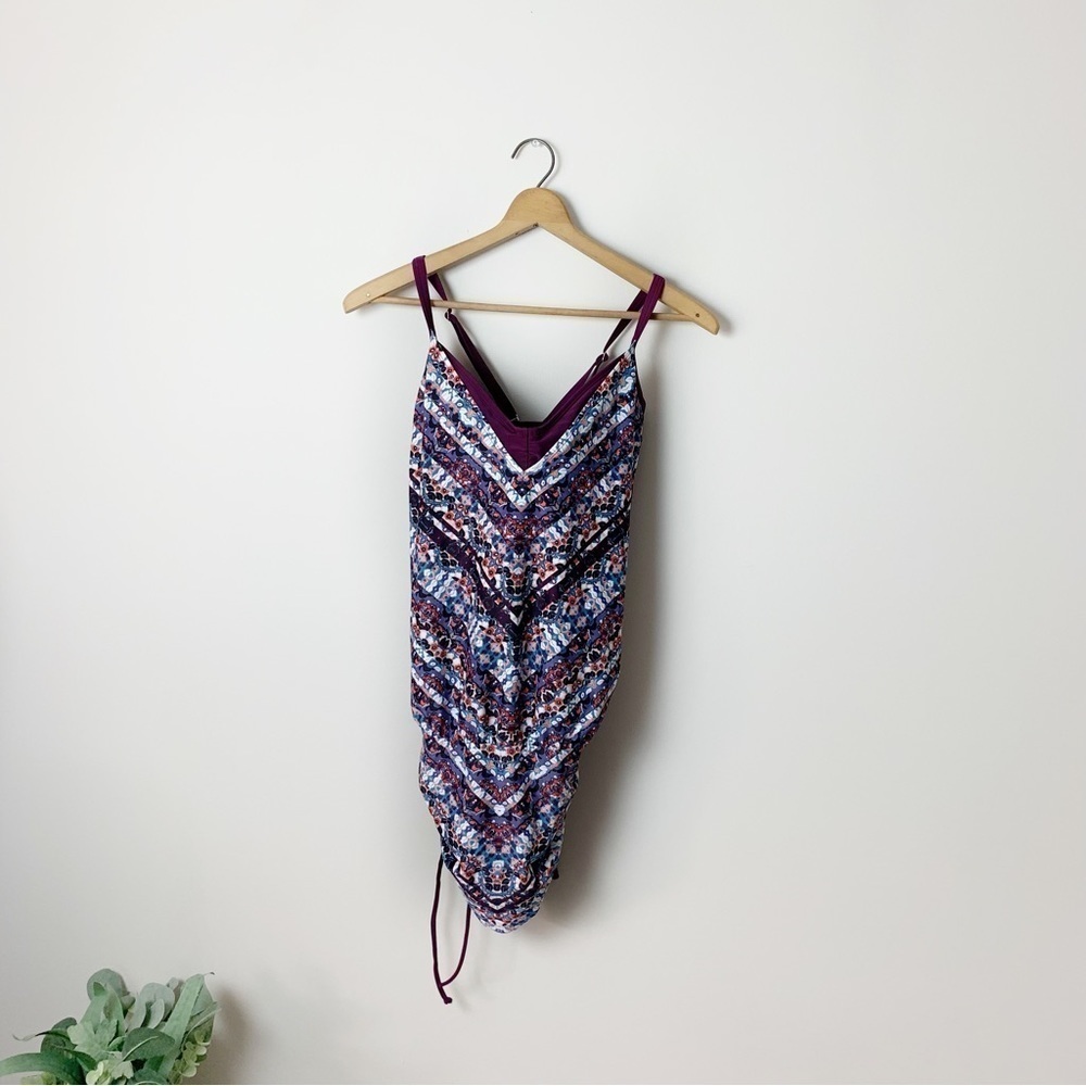 [Athleta] Women's Floral Geometric Ruched Built In Bra Sleeveless Tank Top
